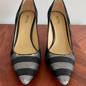 Michael Kors Flex Mid Pump Sz 7.5 Metallic Silver And Black Slip On Shoe